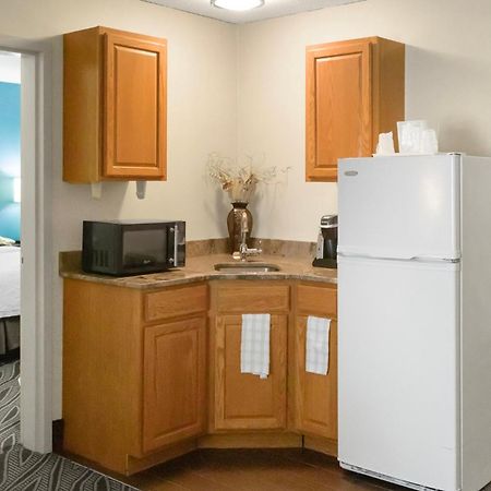Holiday Inn Express - Ludlow - Chicopee Area By Ihg Εξωτερικό φωτογραφία