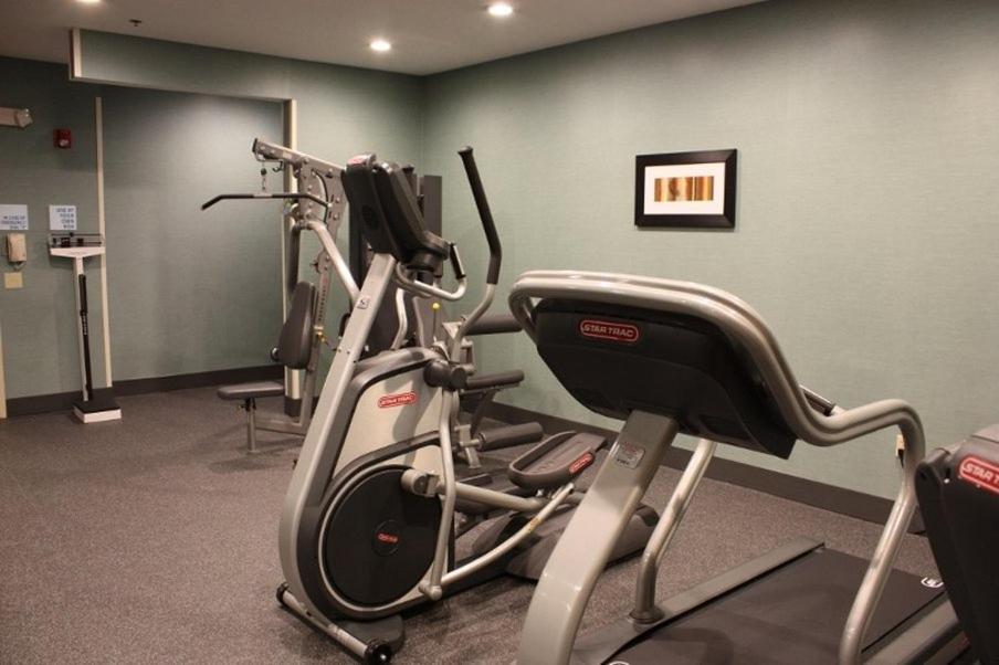 Holiday Inn Express - Ludlow - Chicopee Area By Ihg Εξωτερικό φωτογραφία